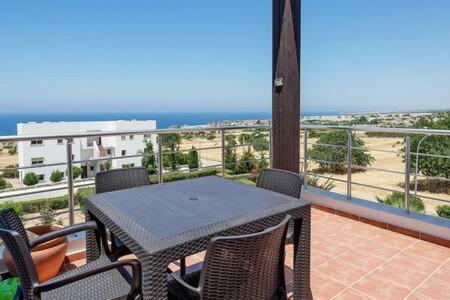 Joya Cyprus Mermaid Penthouse Apartment Agios Amvrosios  Exterior photo