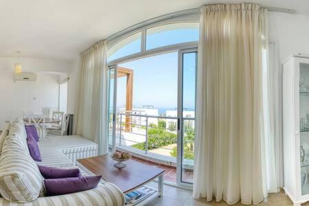 Joya Cyprus Mermaid Penthouse Apartment Agios Amvrosios  Exterior photo